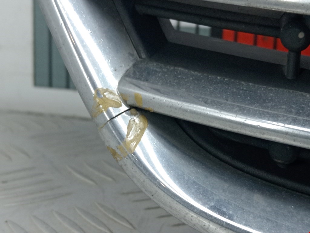 Решетка радиатора FORD Mondeo IV 2007-2015