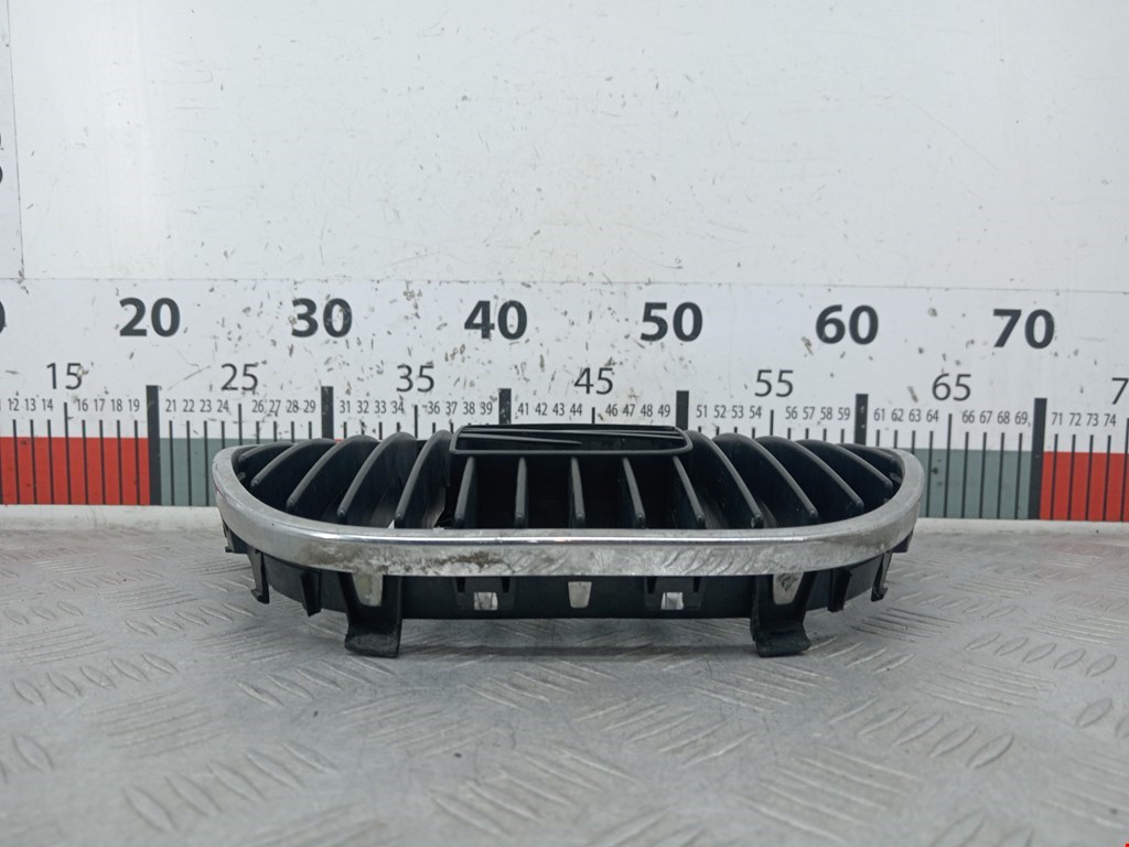 Решетка радиатора SEAT Ibiza 2002-2008