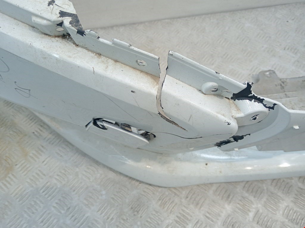 Бампер передний LADA (VAZ) Vesta I 2015-н.в.