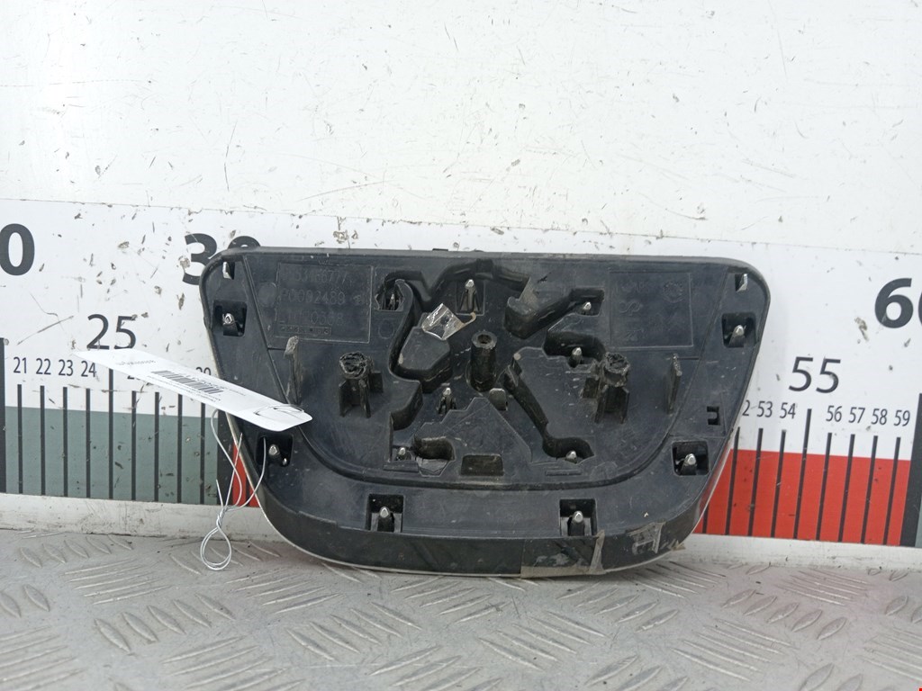 Решетка радиатора PEUGEOT 307 2001-2008