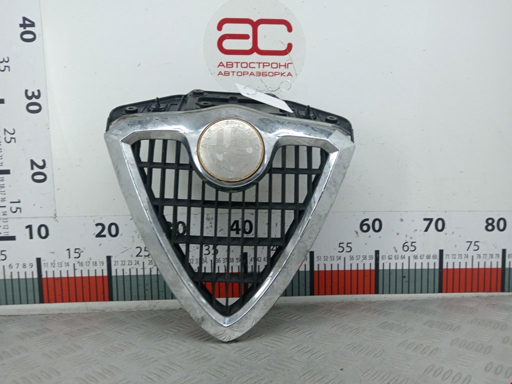 Решетка радиатора ALFA ROMEO 156 1997-2007