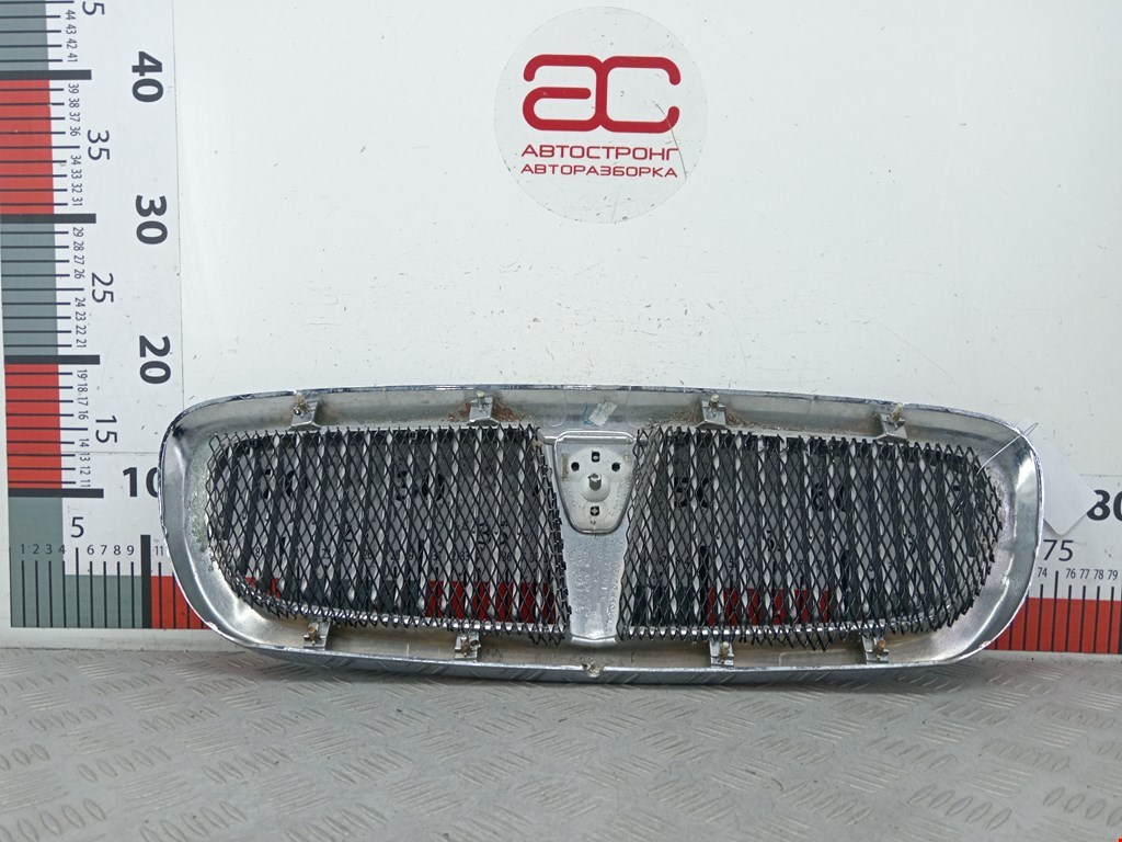 Решетка радиатора ROVER 45 1999-2005
