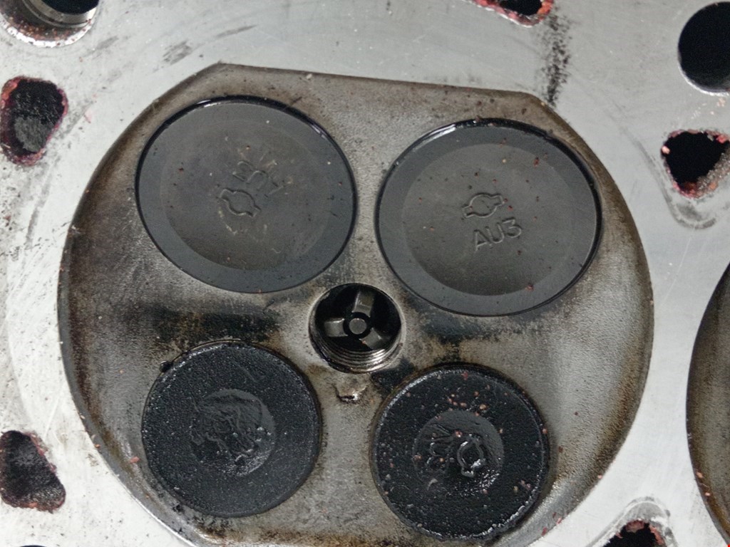 Головка блока (пустая) NISSAN Almera Tino 2000-2006