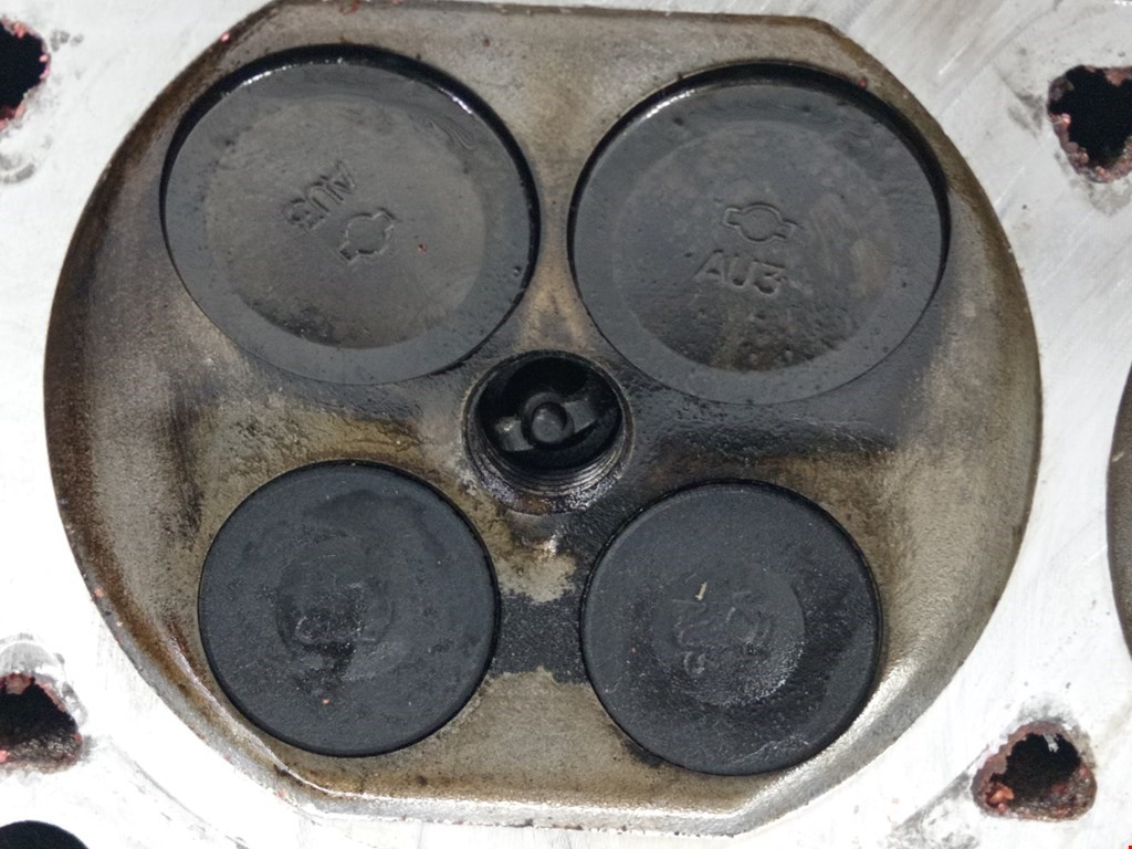 Головка блока (пустая) NISSAN Almera Tino 2000-2006