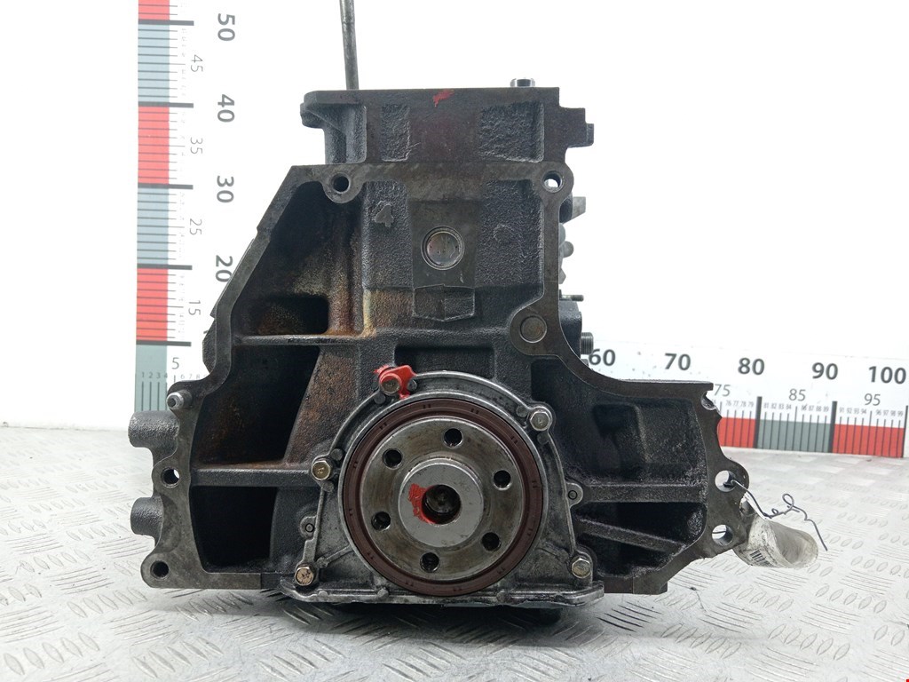 Блок цилиндров NISSAN Almera Tino 2000-2006