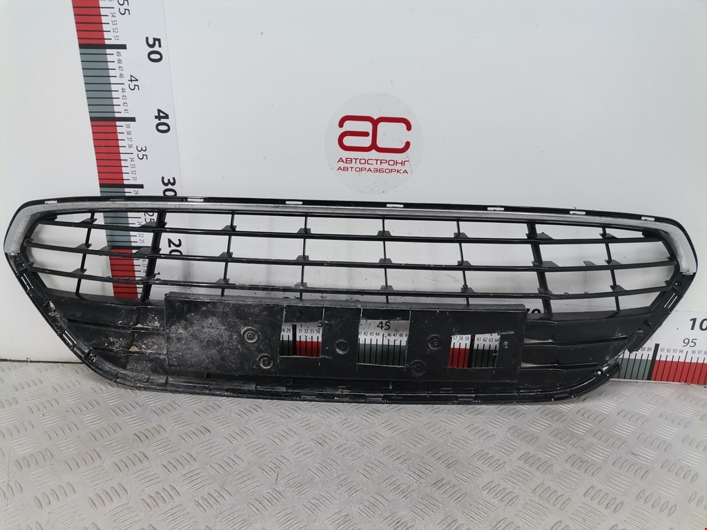 Решетка радиатора FORD Mondeo IV 2007-2015