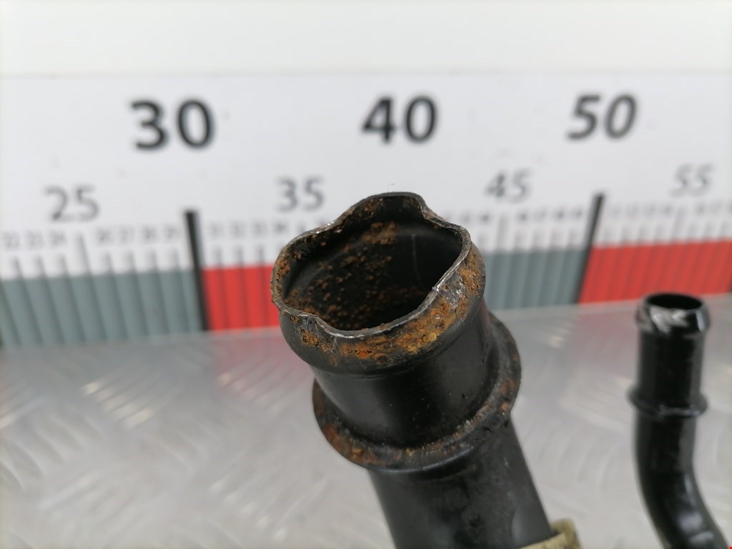 Патрубок AUDI A6 C5 1997-2004