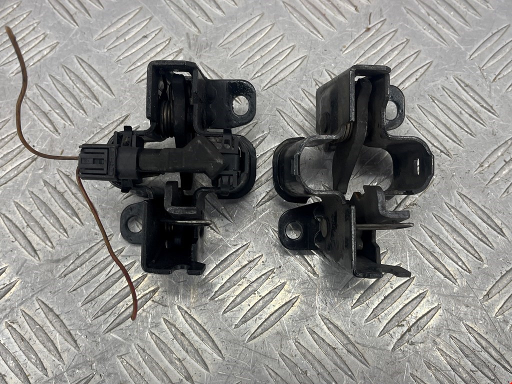 Замок капота MERCEDES-BENZ C-Class C-klasse W203 2000-2007