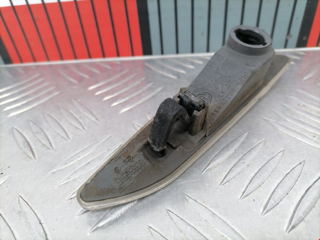 Повторитель на крыло LANCIA Delta III (844) 2008-2014