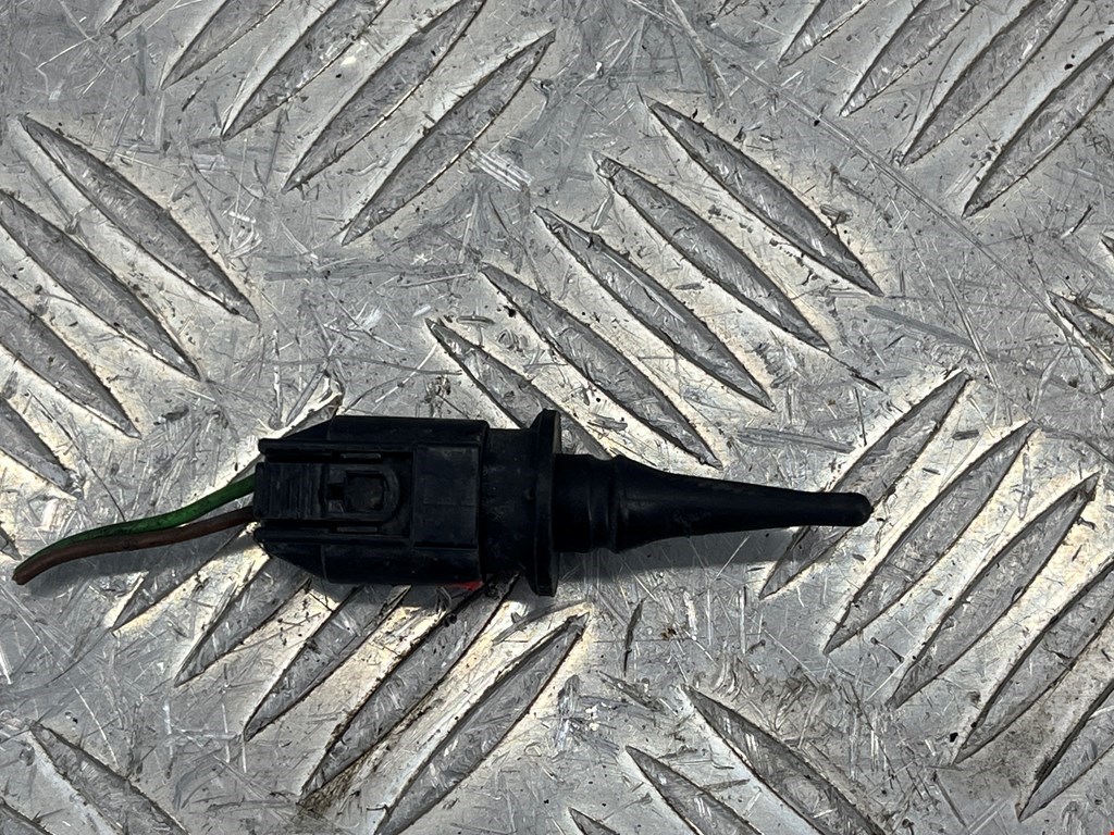 Датчик температуры воздуха Mercedes C-Class (W203) (2000-2008)