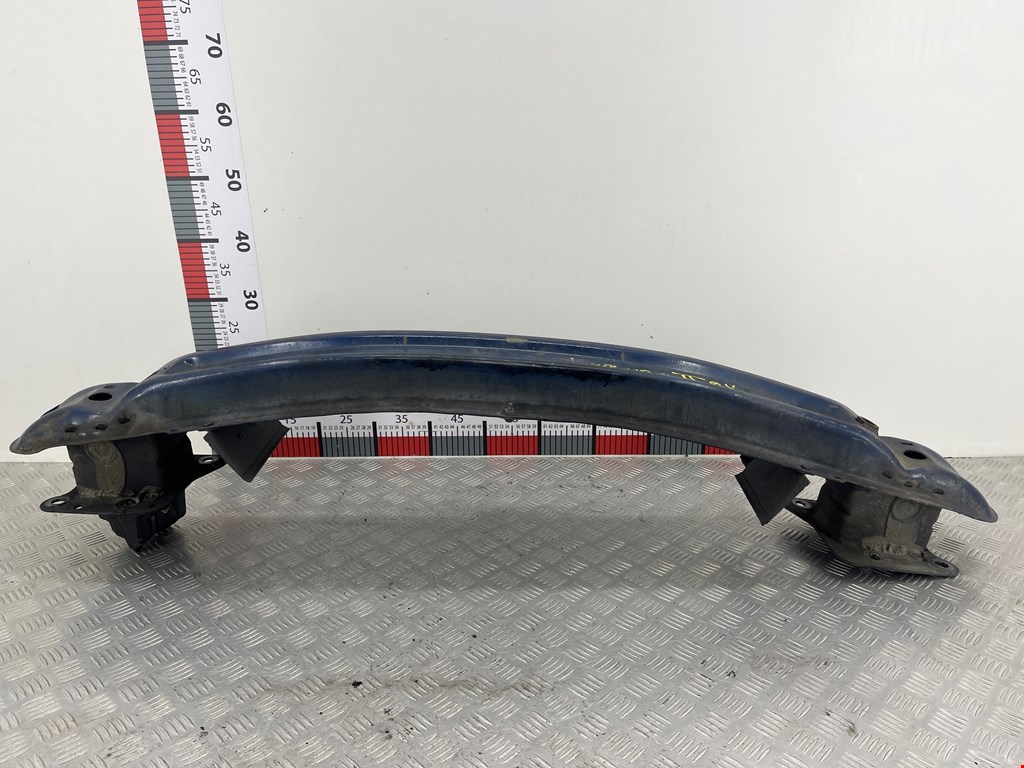 Усилитель переднего бампера (передний) RENAULT Laguna 2001-2007