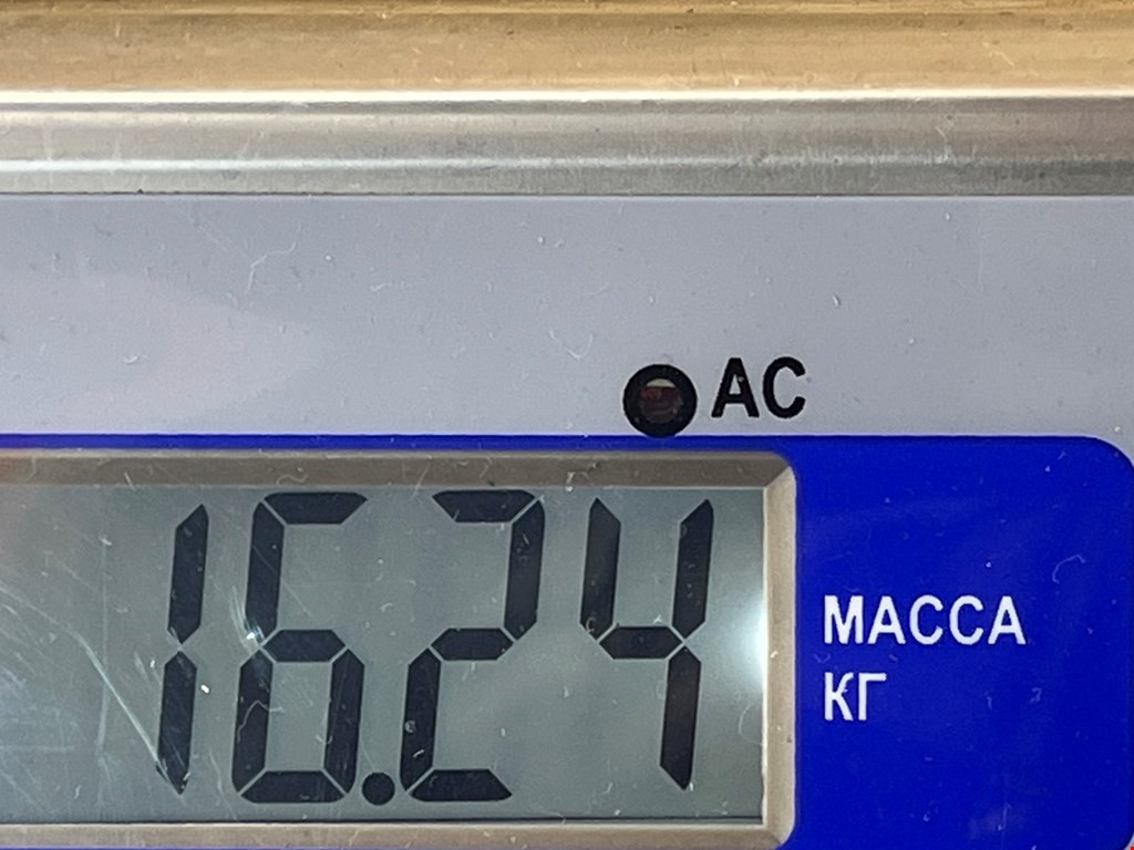 Усилитель переднего бампера (передний) RENAULT Laguna 2001-2007