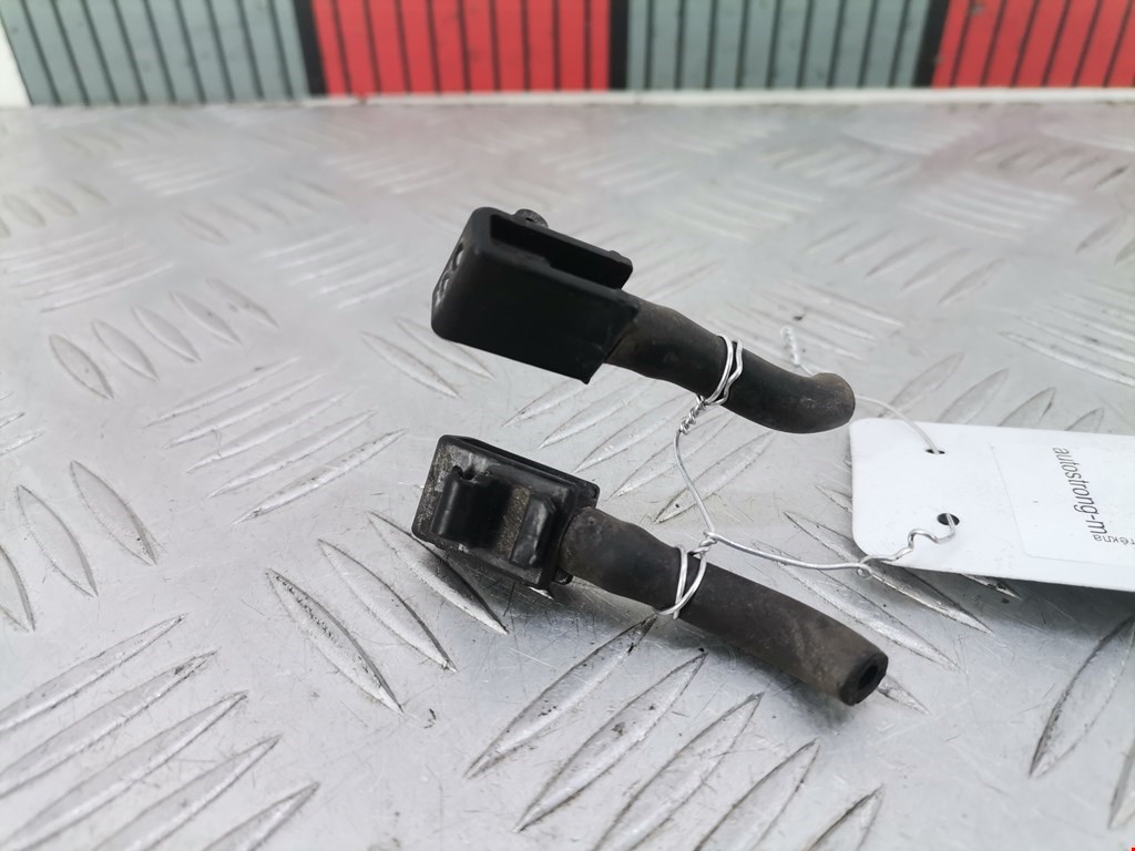 Форсунка омывателя лобового стекла RENAULT Megane II 2002-2009