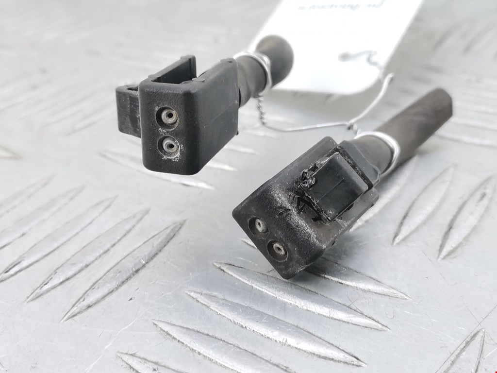 Форсунка омывателя лобового стекла RENAULT Megane II 2002-2009