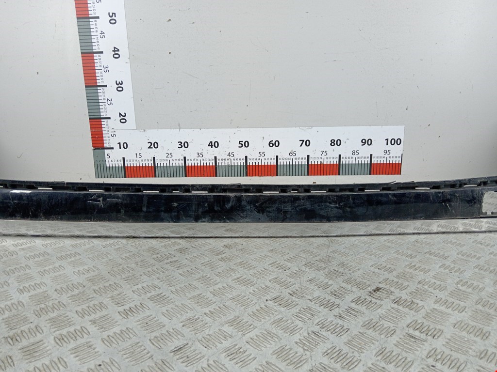 Юбка (губа) бампера задняя (заднего) VOLKSWAGEN Touareg 2010-2018