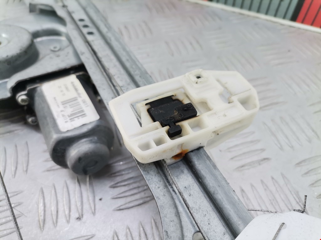 Стеклоподъемник задний левый RENAULT Modus 2004-2012