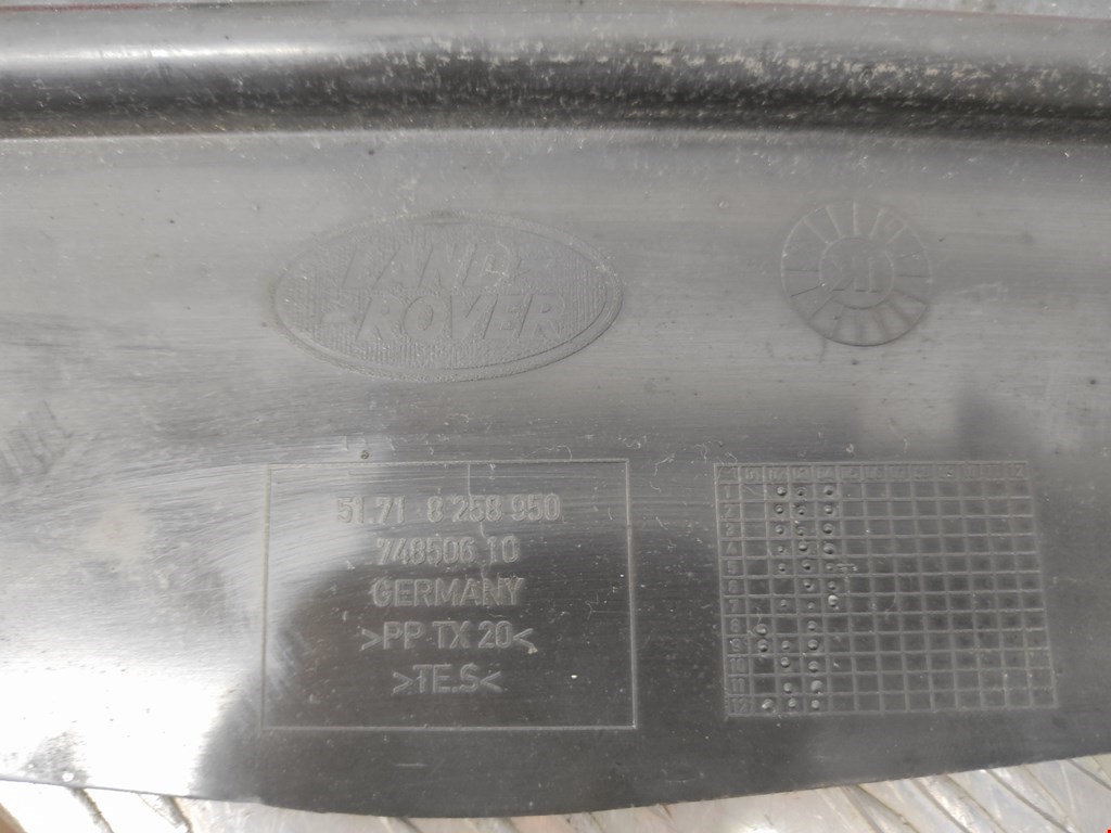 Воздухозаборник (наружный) LAND ROVER Range Rover 2002-2012