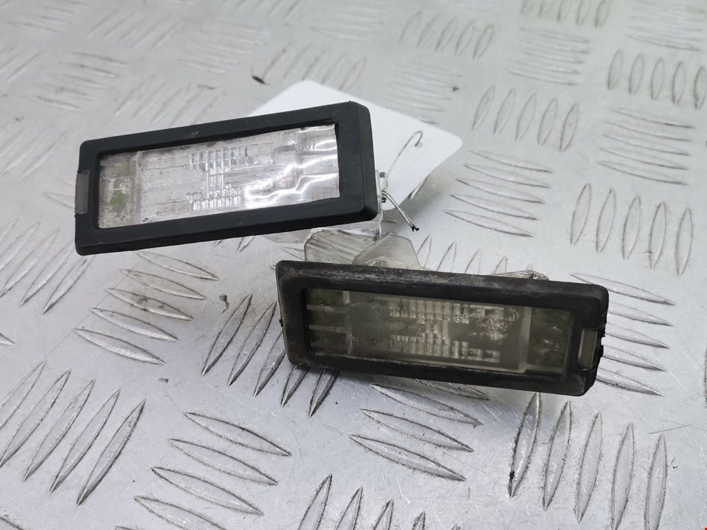 Фонарь подсветки номера RENAULT Scenic II 2003-2010