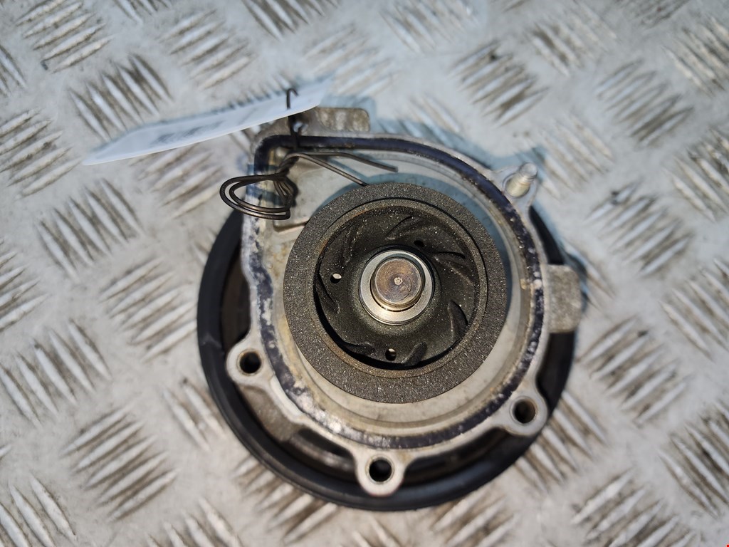 Насос водяной (помпа) OPEL Vectra Vectra C 2002-2008