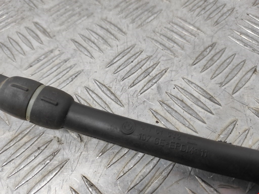 Патрубок отопителя BMW 1er E81\E87 2004-2011