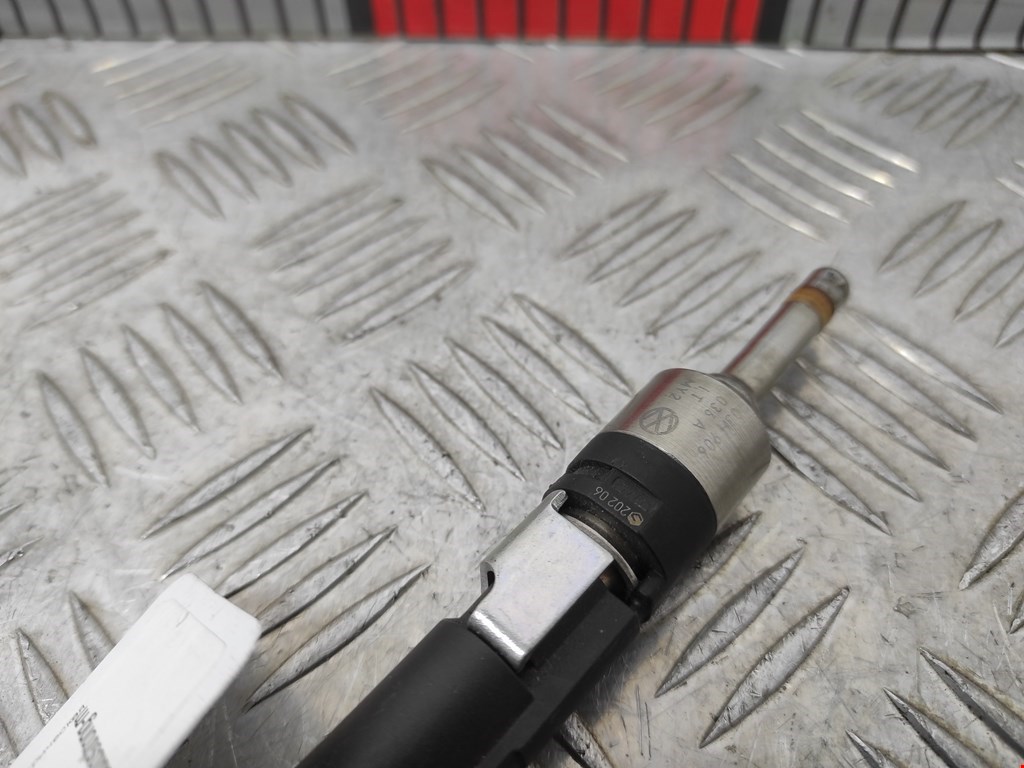 Форсунка дизельная электрическая SKODA Superb 2008-2015