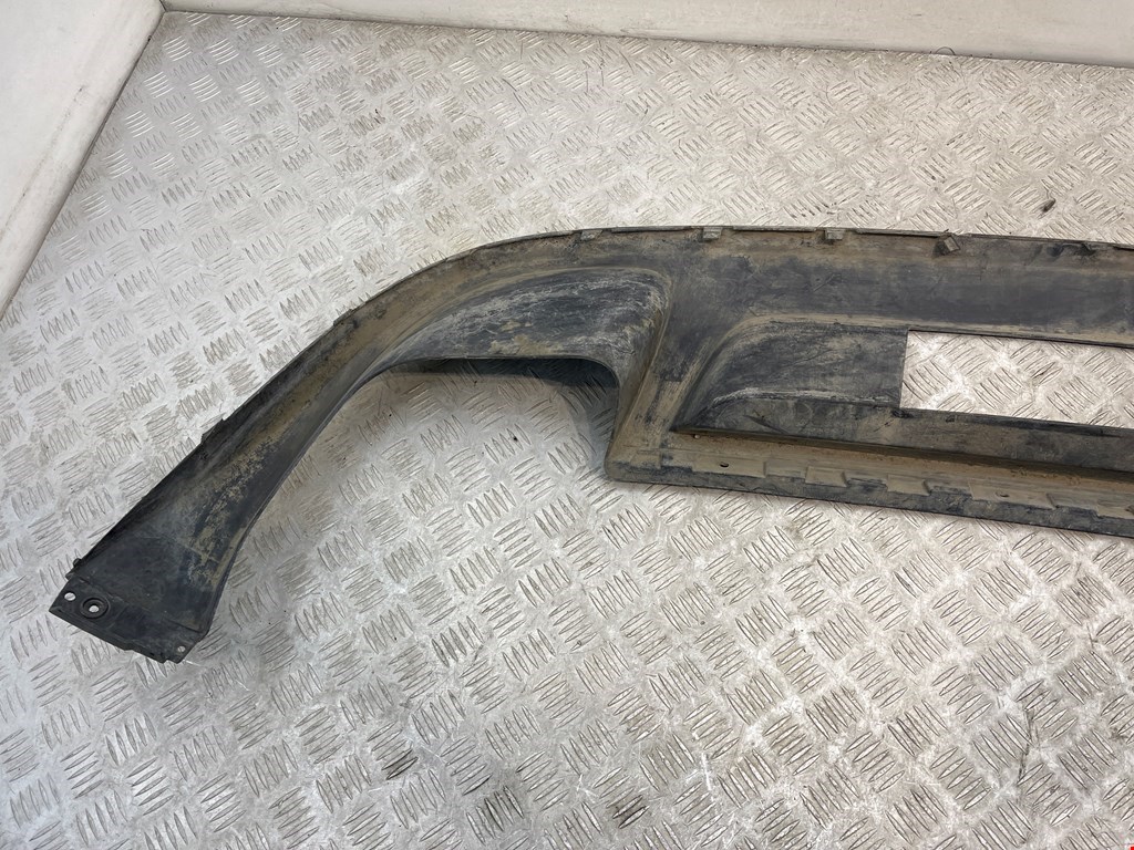 Юбка (губа) бампера задняя (заднего) VOLKSWAGEN Touareg 2010-2018