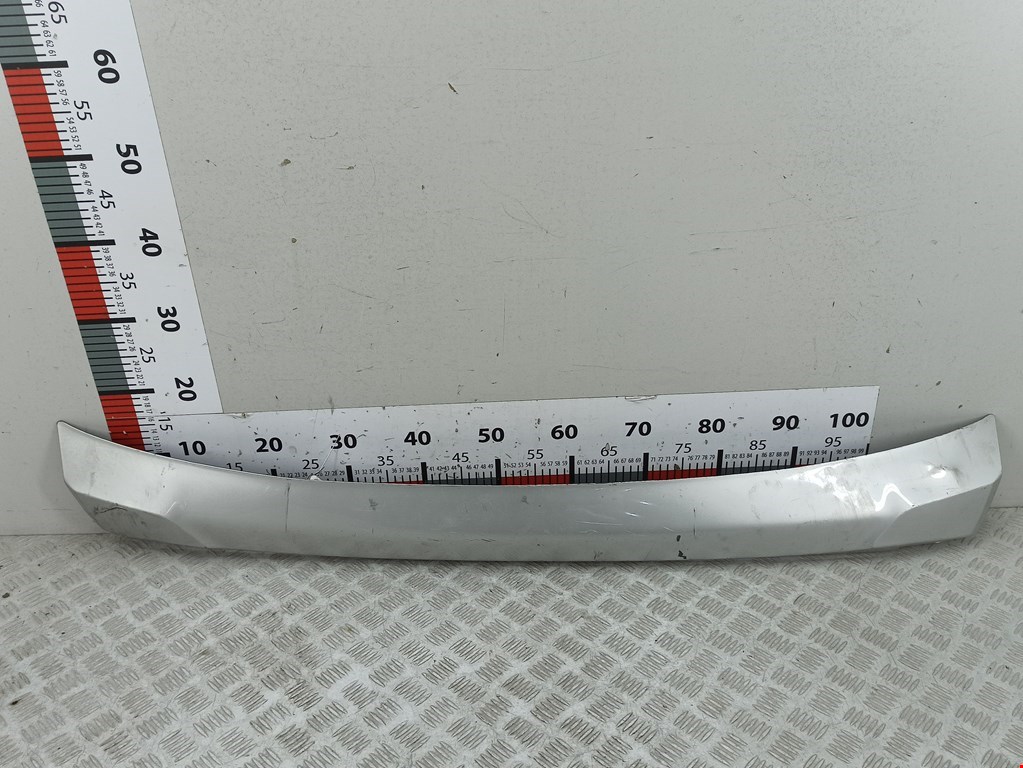 Накладка (молдинг) бампера заднего Mitsubishi Outlander 1 (2002-2009)