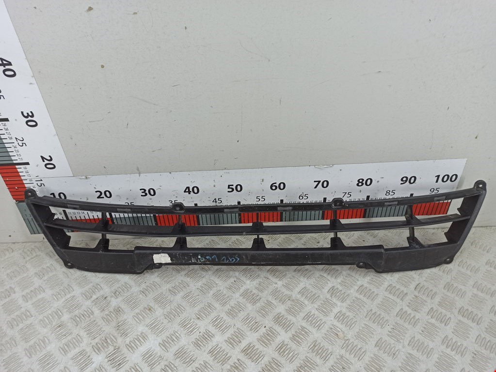 Решетка в бампер LADA (VAZ) Granta 2011-н.в.