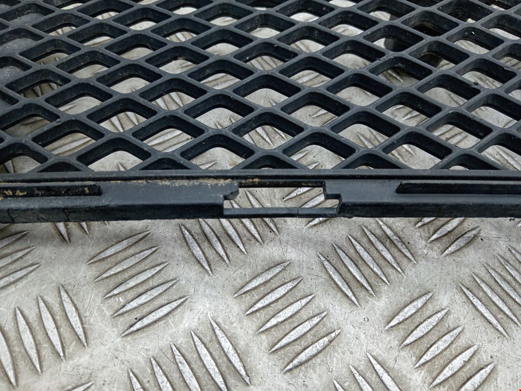 Решетка в бампер MITSUBISHI Lancer X CX, CY,CZ 2007-2017