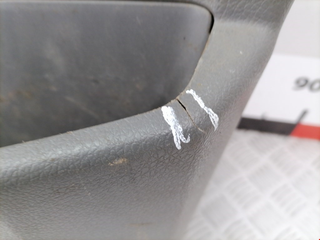 Обшивка двери передняя правая MERCEDES-BENZ Sprinter 906 2006-2018