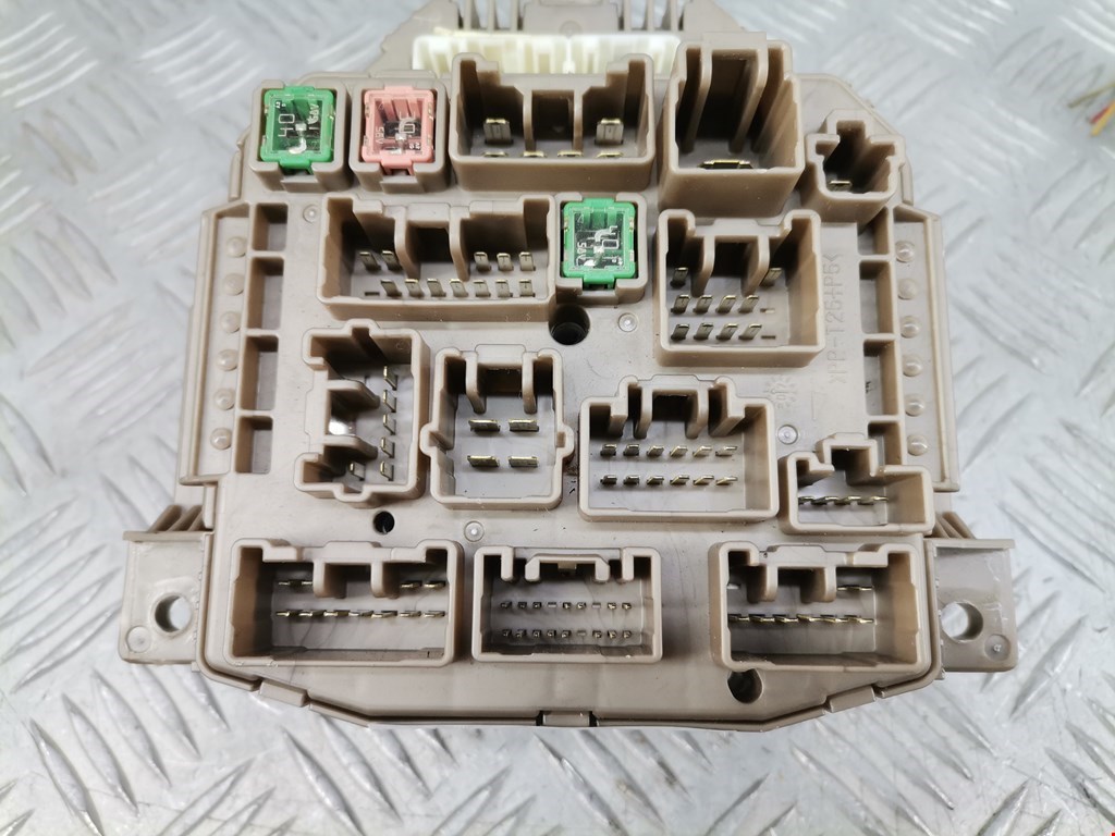 Панель приборов (щиток) TOYOTA Aygo AB10 2005-2014