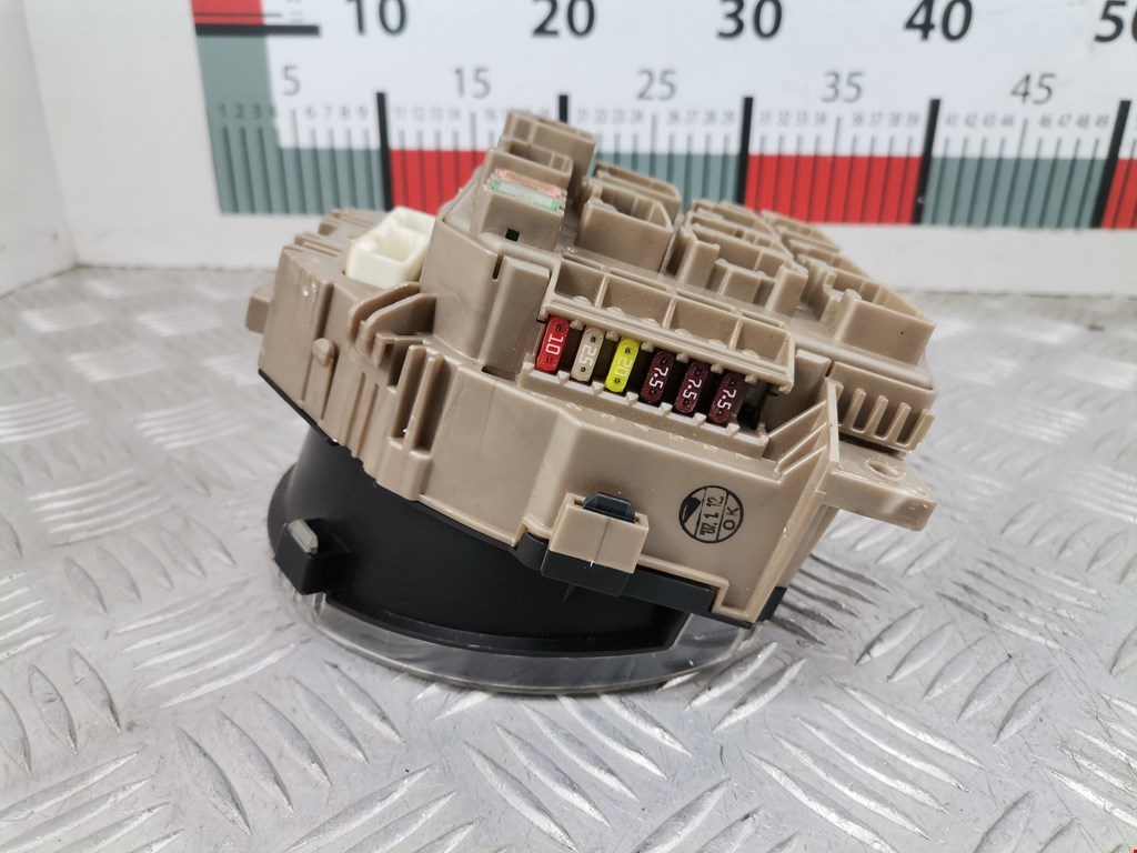 Панель приборов (щиток) TOYOTA Aygo AB10 2005-2014