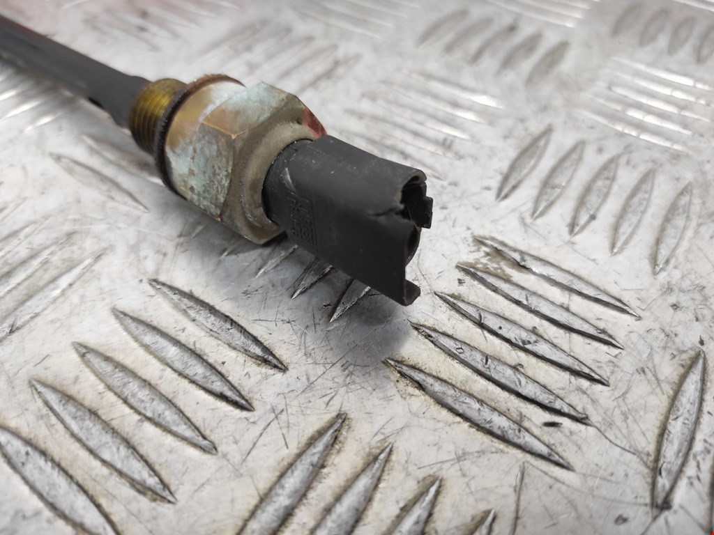 Датчик уровня масла CITROEN C-Crosser 2007-2013