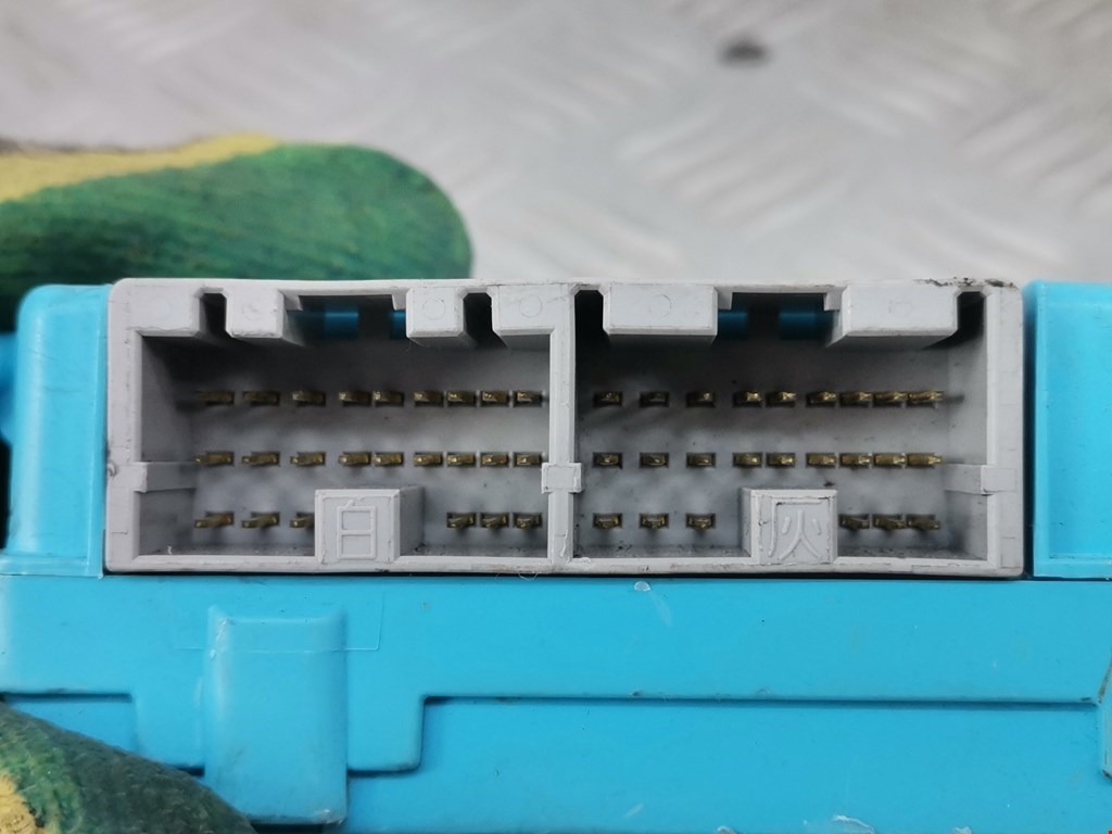 Блок комфорта MITSUBISHI Lancer IX CS 2000-2010