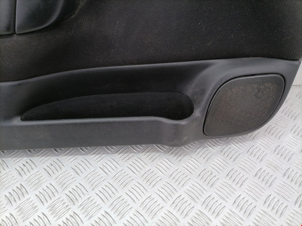 Обшивка двери передняя левая OPEL Astra G 1998-2005