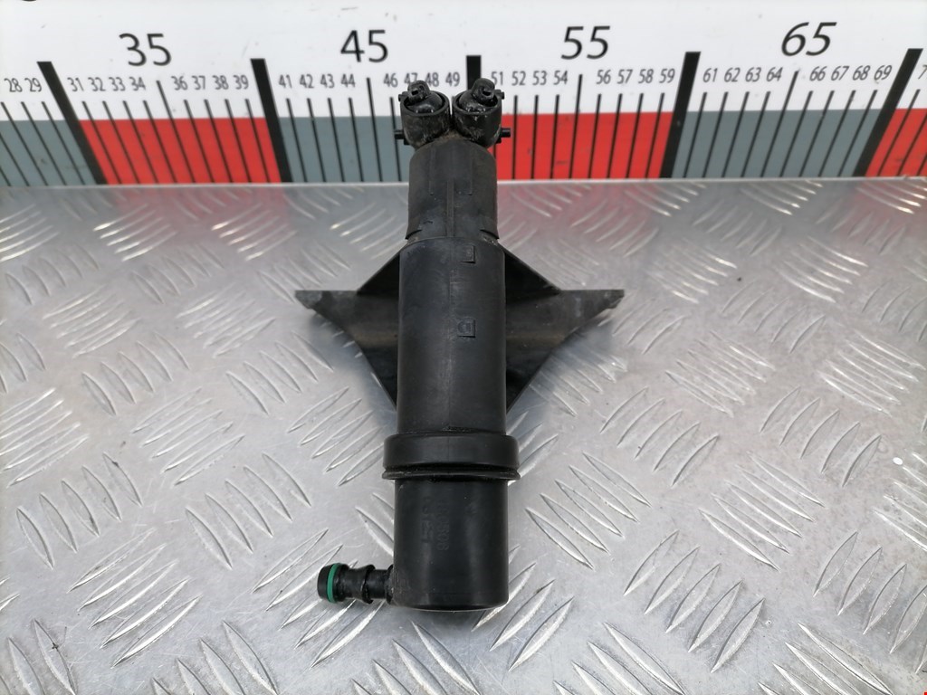 Форсунка омывателя фары Volkswagen Touran 1 (2003-2015)