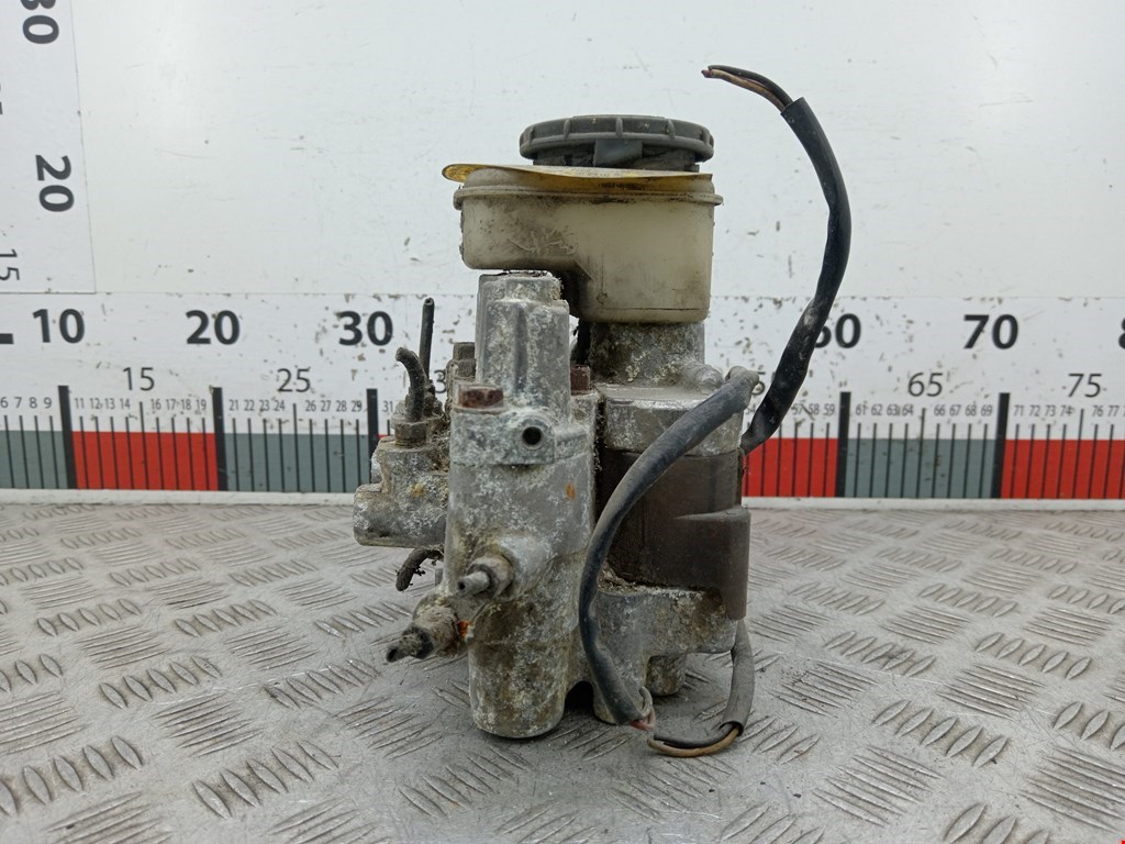 Блок ABS (насос) HONDA Accord III 1985-1989