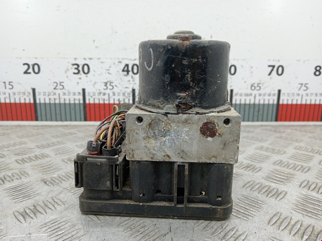 Блок ABS (насос) VOLKSWAGEN Golf IV 1997-2003