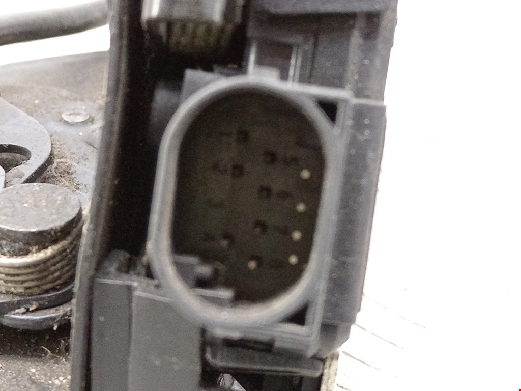 Замок двери задней правой BMW X5 E53 1999-2006