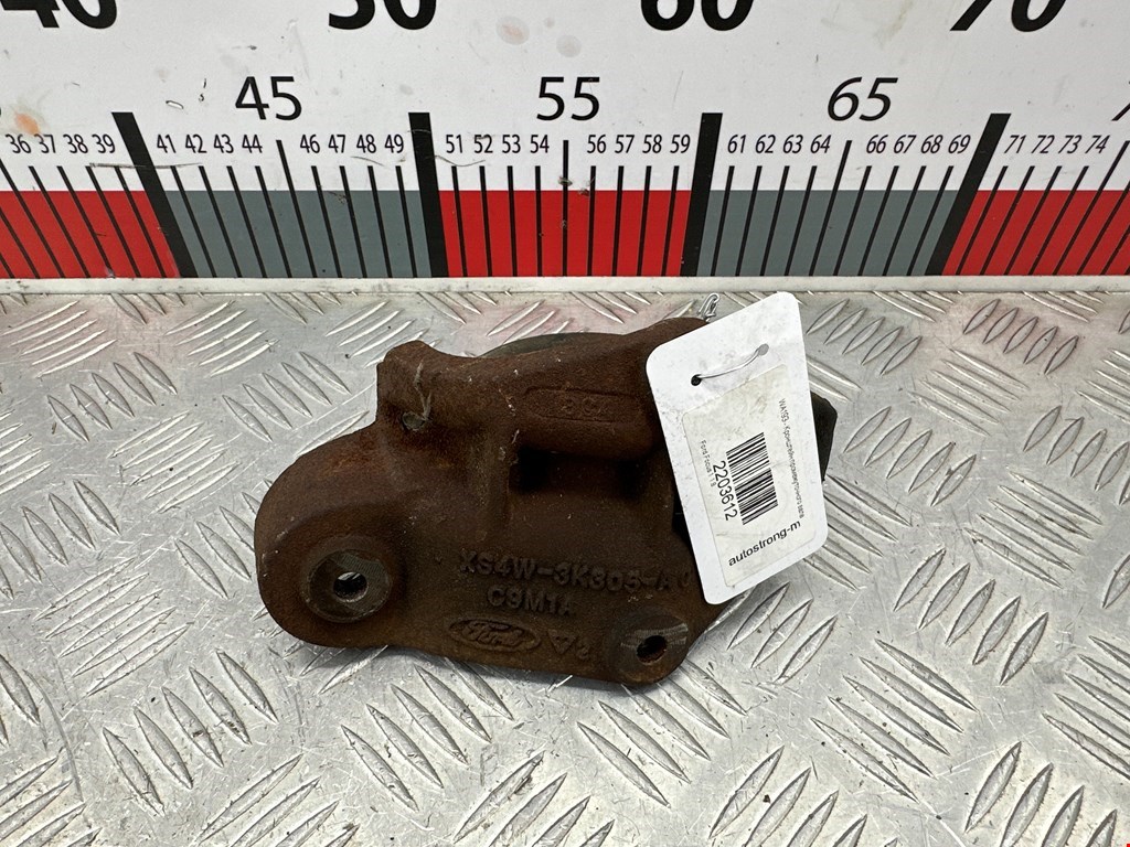 Кронштейн промежуточного вала Ford Focus 1 (1998-2005)