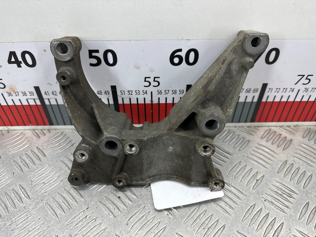 Кронштейн кондиционера FORD Focus I 1998-2005