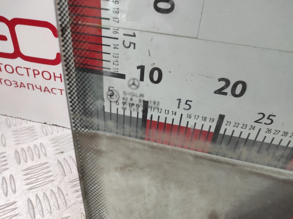 Стекло двери переднее правое MERCEDES-BENZ CLK-Class W208 1997-2002