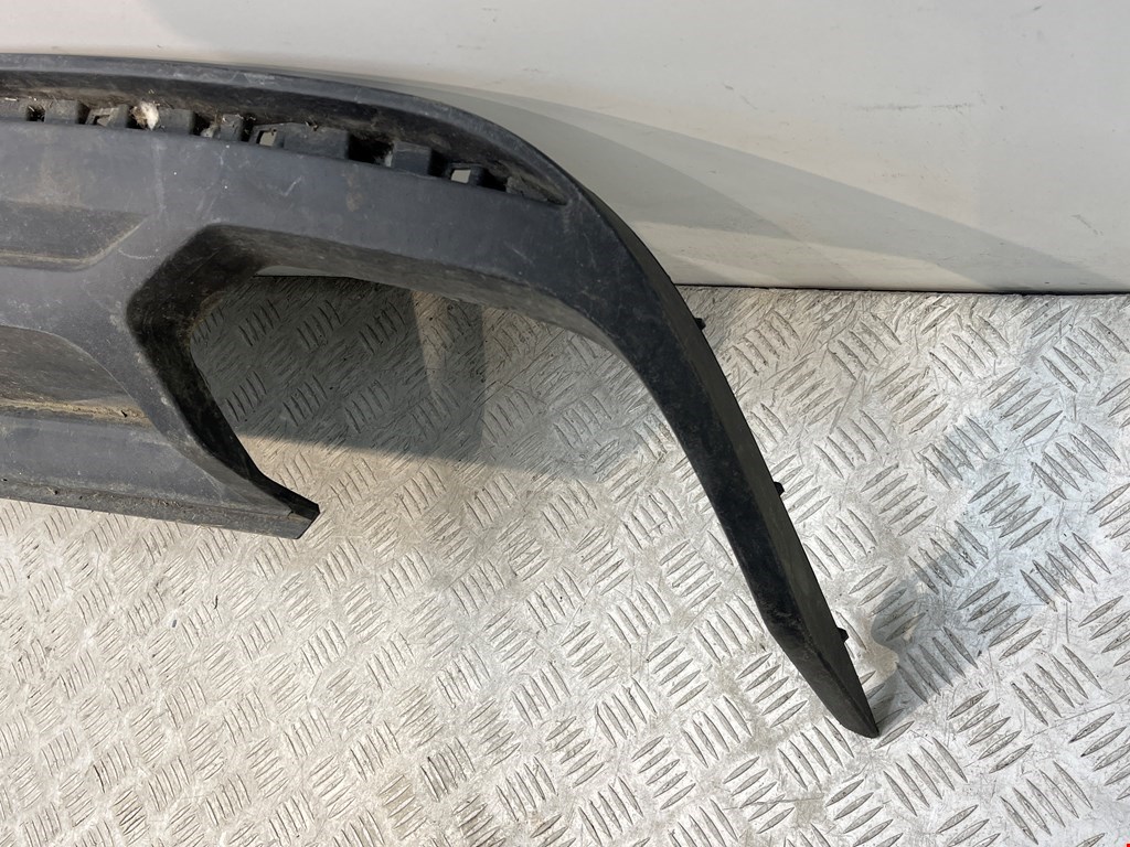 Юбка (губа) бампера задняя (заднего) VOLKSWAGEN Touareg 2018-н.в.