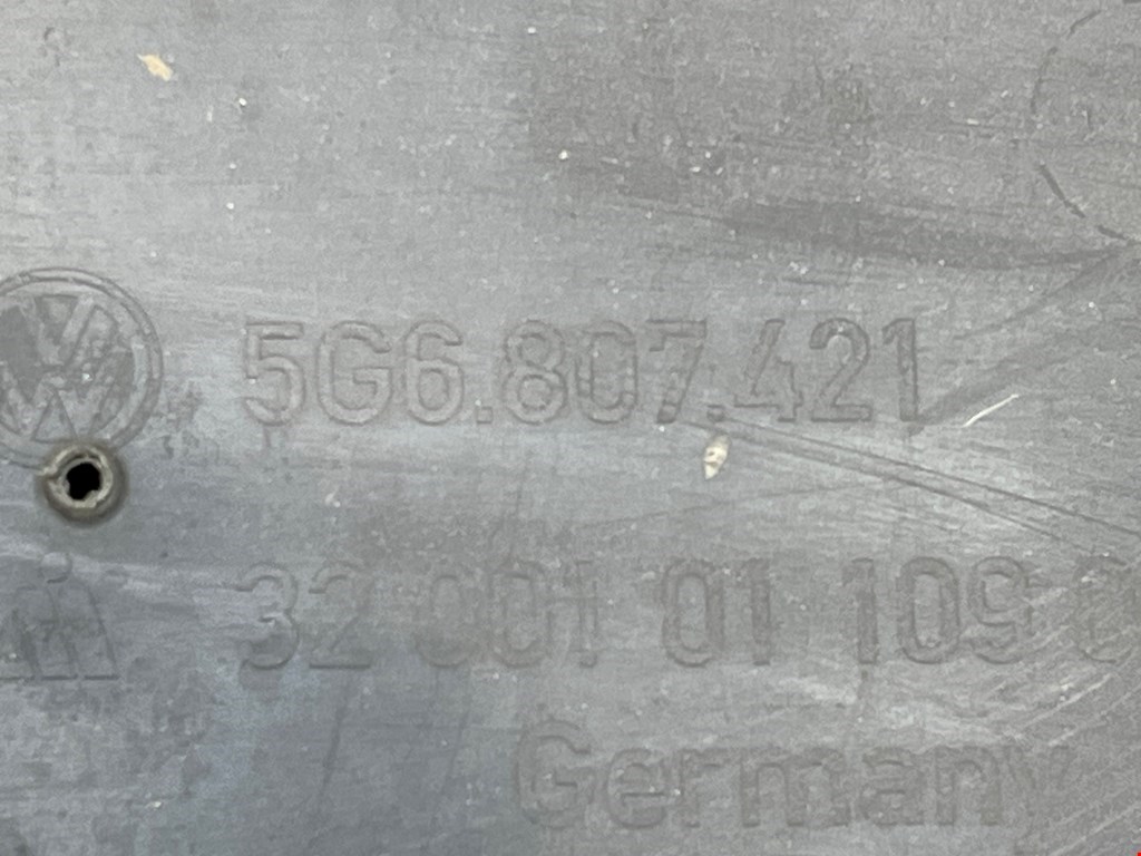 Бампер задний VOLKSWAGEN Golf VII 2012-2020