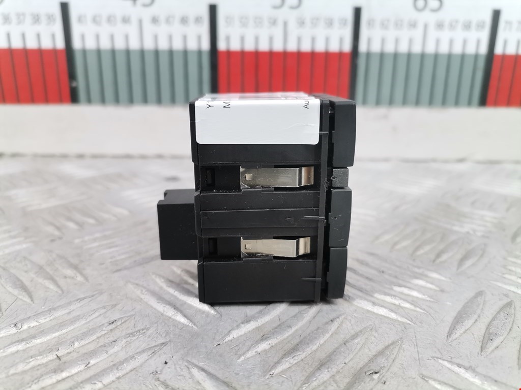 Блок кнопок AUDI A6 C6 2004-2010