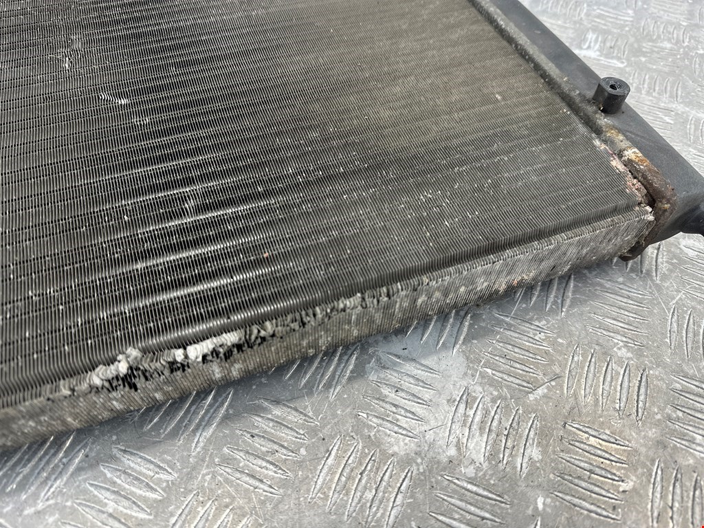 Радиатор основной VOLKSWAGEN Golf III 1991-1997