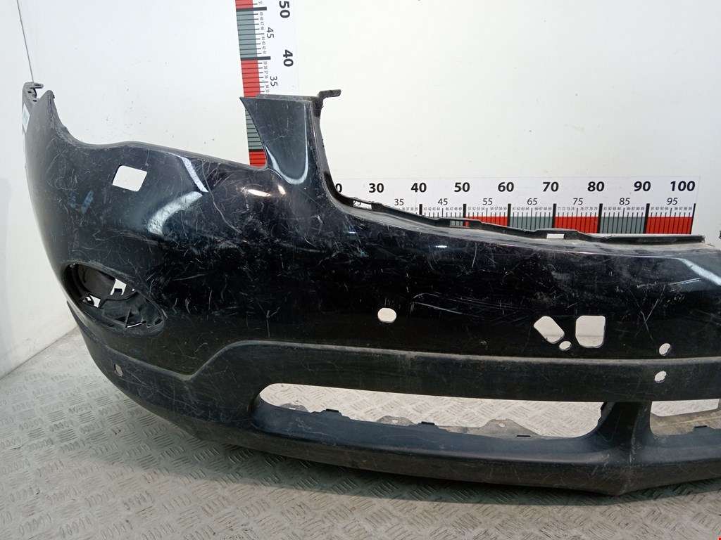 Бампер передний INFINITI QX56/QX80 2004-2010