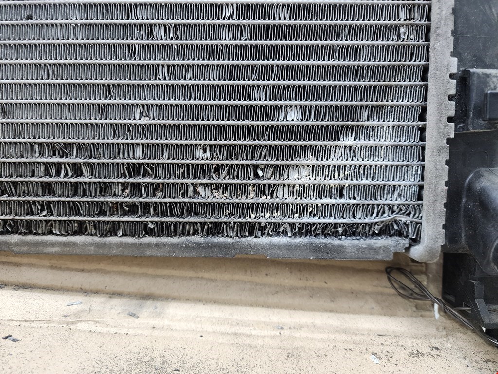 Радиатор основной TOYOTA Avensis 2003-2008