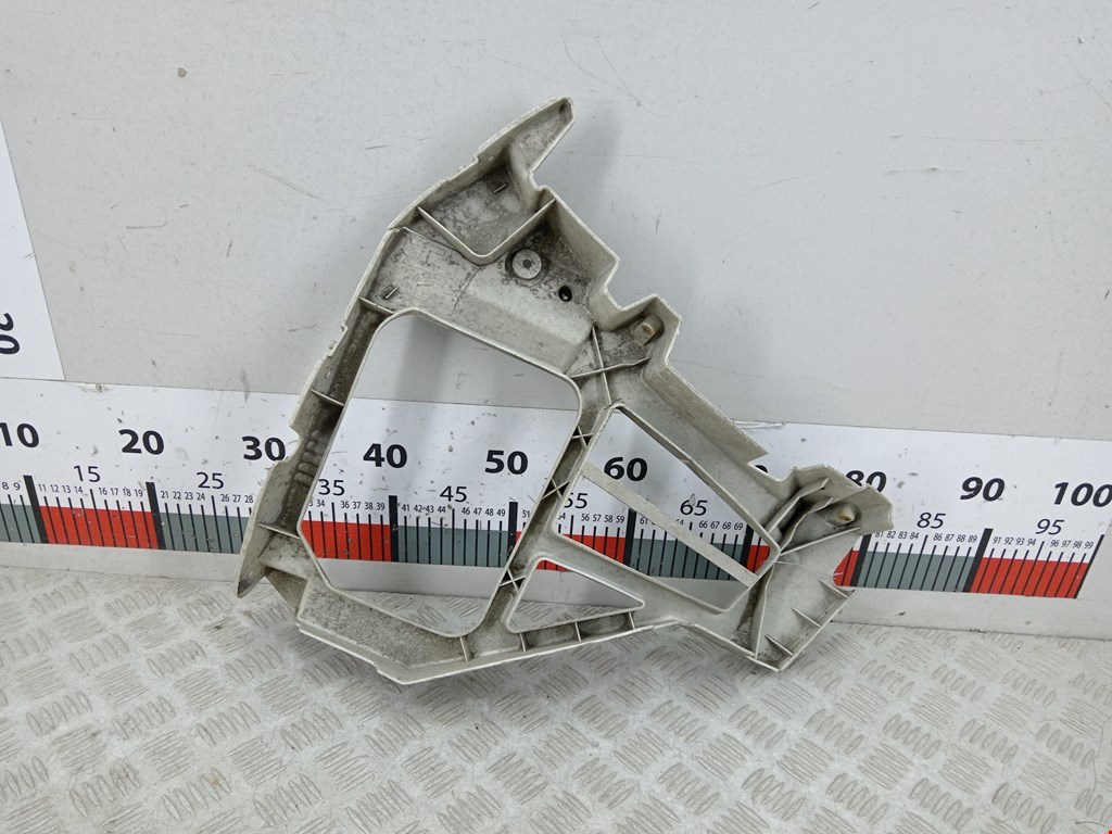 Кронштейн заднего бампера левый правый FORD Focus III 2011-2019