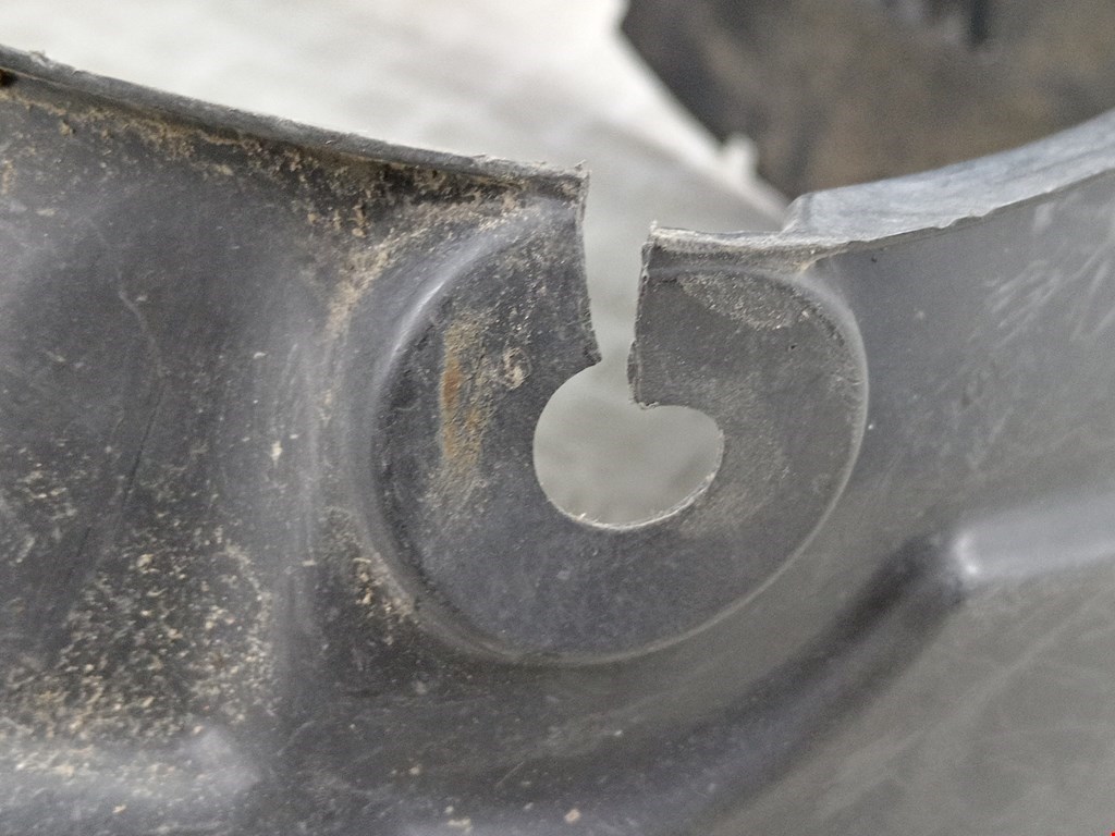 Локер (подкрылок) передний правый RENAULT Duster 2011-2021